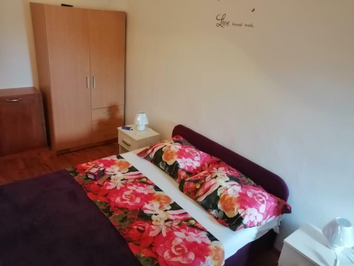 Apartman Tea Daire Pula Dış mekan fotoğraf